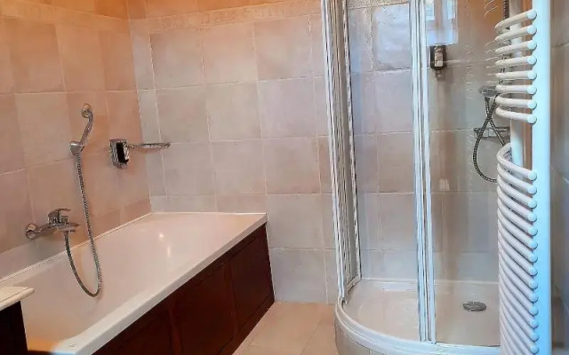 Hotel Manoir de Mathan