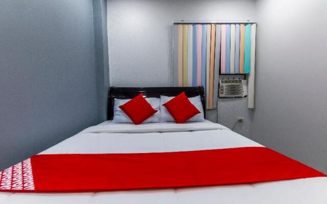 OYO 476 Hedda Hotel (Quarantine Hotel)  (Vaccinated Staff)