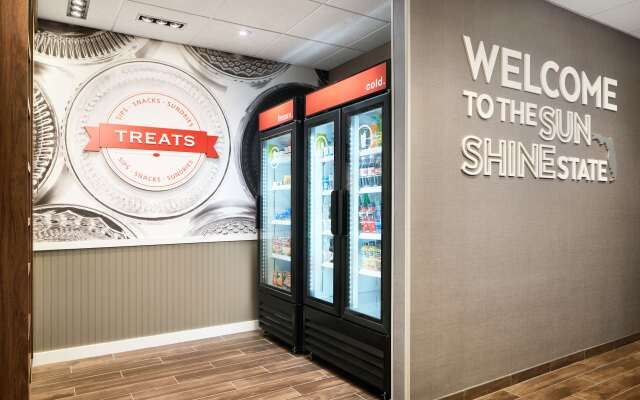 Hampton Inn Clewiston