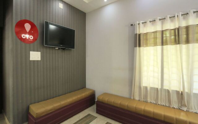 OYO 9659 Hotel RR Grand