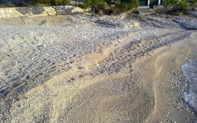 Neda - 150 M from pebble beach - A1(6)