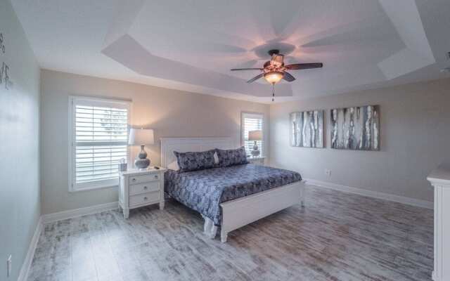 Gullberry Place 1626 by White Pelican VR