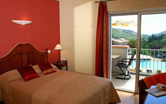 Hôtel le Chêne Vert