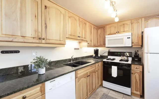 Newly Furnished Two Bedroom