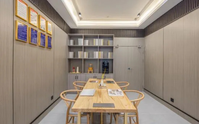 BoMu Hotel (Shaoxing China Textile City Keqiao Ancient Town Branch)
