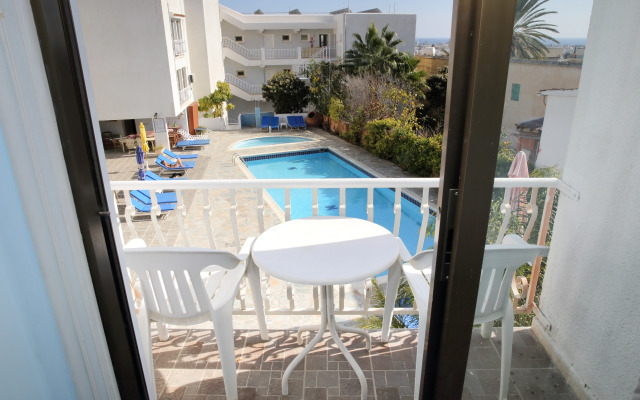 Antonis G. Hotel Apartments