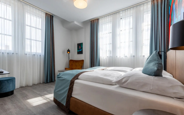 Trip Inn Living & Suites