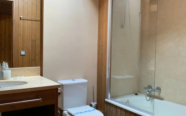 2 Bedroom Duplex Apartment in La Molina