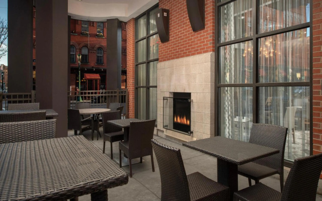 Courtyard Syracuse Downtown At Armory Square