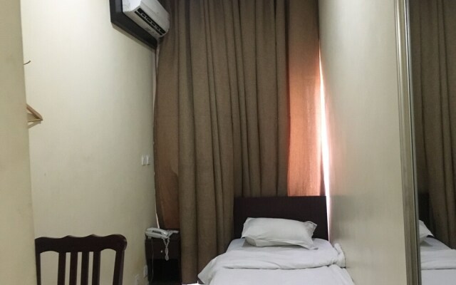 Parktonian Hotel Ikate