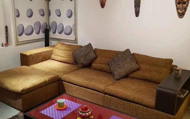 Sylvias art studio apt