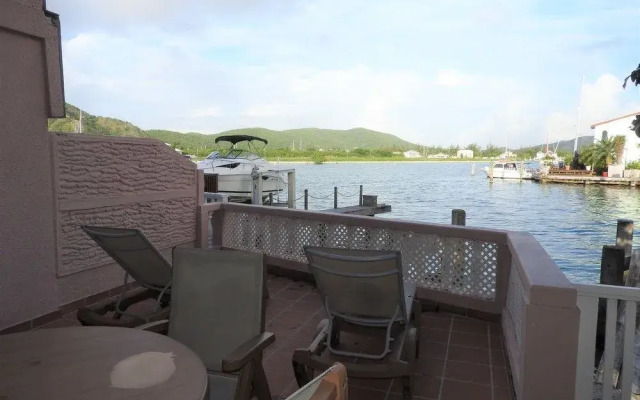 Villa Gatzby at Jolly Harbour