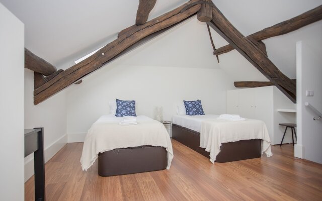 Liiiving - Downtown & Riverside Balcony