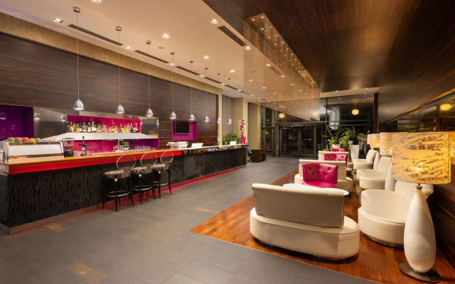 Golden Tulip Ana Dome