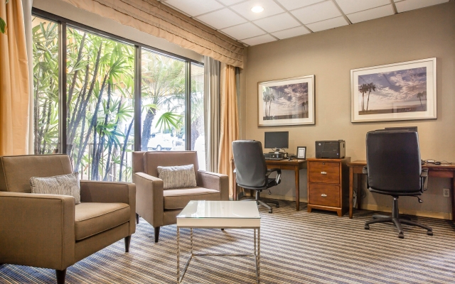 Quality Inn & Suites Hermosa Beach