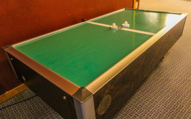 Smoketree Lodge by VRI Resort