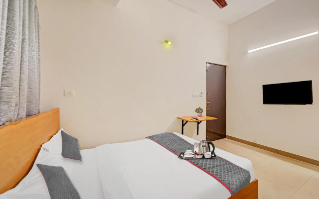 Oyo Townhouse 999 INN24 Airport