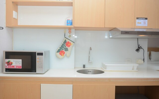 Comfort and Stylish Studio Signature Park Tebet Apartment