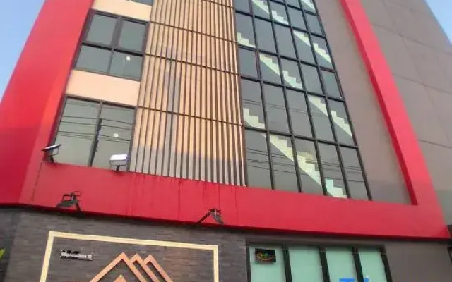 City Room Terminal 10 Hotel