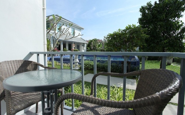 Villa Amphawa