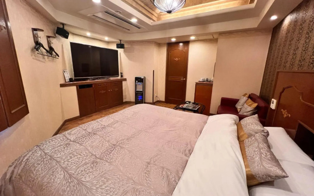 Hotel Crystal Gate Nagoya (Adult Only)