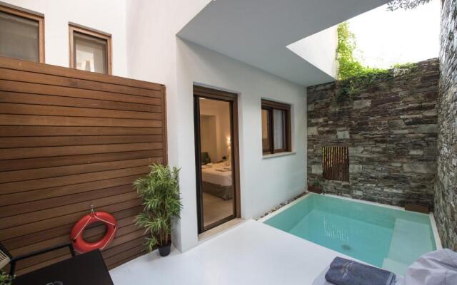 Natura Luxury Boutique Hotel Skopelos