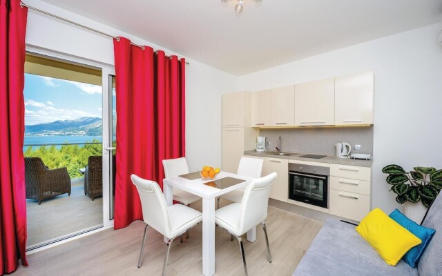 Beautiful Home in Cavtat With Wifi and 1 Bedrooms