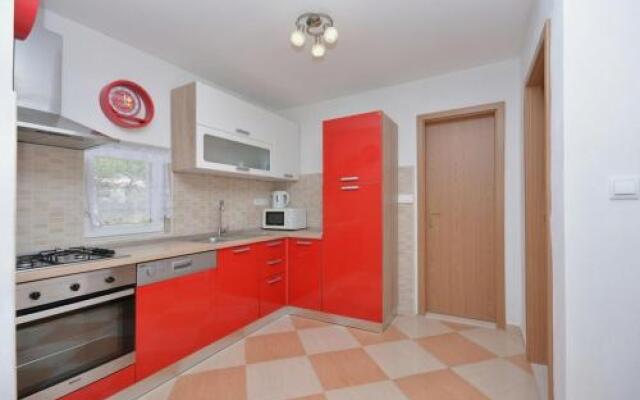 Apartment With Sea View 3558-3