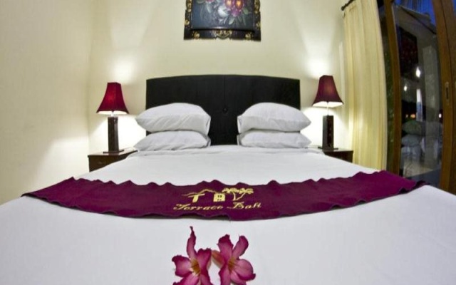 Terrace Bali Inn – Guest Rooms – Benoa