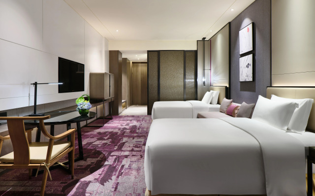 Crowne Plaza Wuxi Lake View by IHG