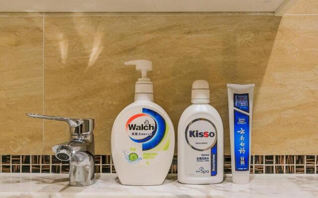 Xi'an Beilin·big Wild Goose Pagoda· Locals Apartment 00128350