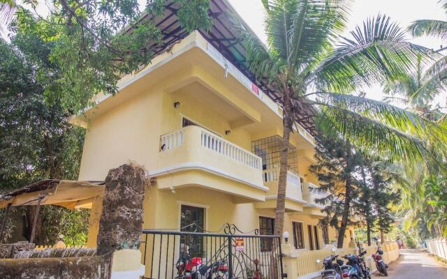 OYO 12134 Home Luxury Studio Calangute