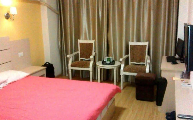 Motel 168 Huainan Railway Station Branch