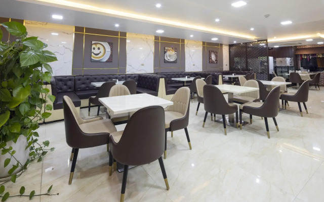 Diamond Luxury Hotel
