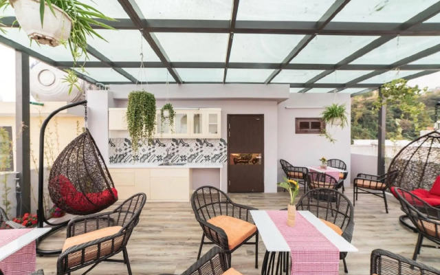 La Dolce Vita Hotel