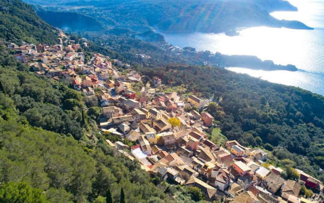 Loris Residence in Ionian Islands