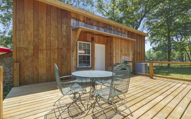 Bluff Cabin