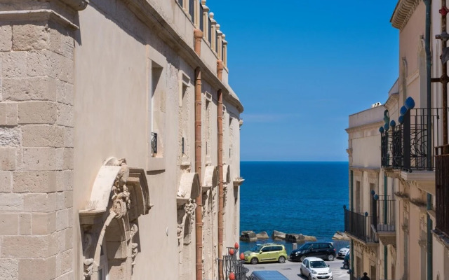 Terrazza Mirabella in Ortigia