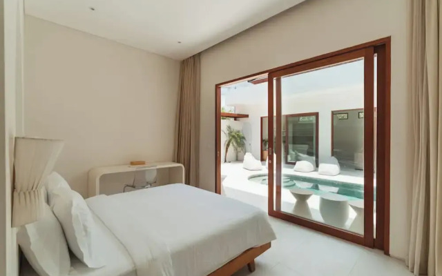 Villa Sari 2 by Alfred in Bali