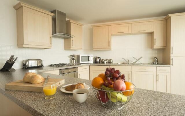 Fountain Court Apartments - EQ2