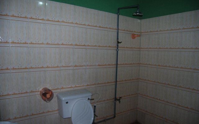 Adesua Hotel