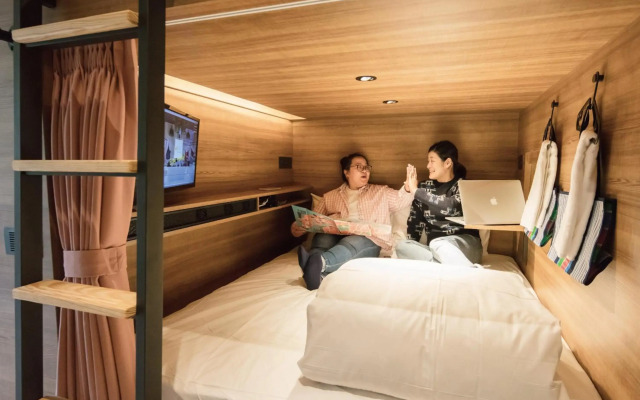 Oinn Hotel & Hostel Tainan