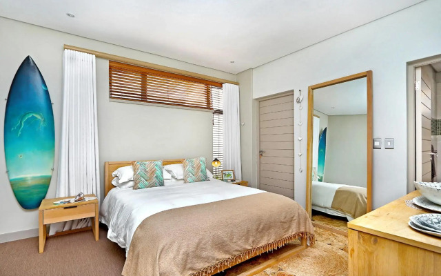 Atlantic Blue Villa at Pilots
