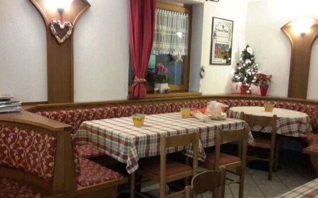 Camping Hotel La Pineta