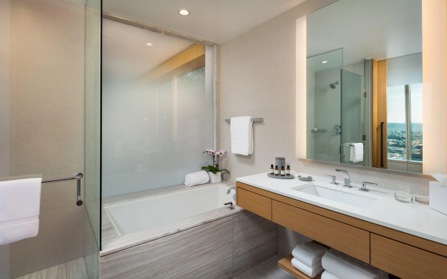 InterContinental Los Angeles Downtown by IHG