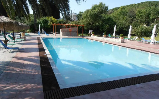 Frosini Gardens