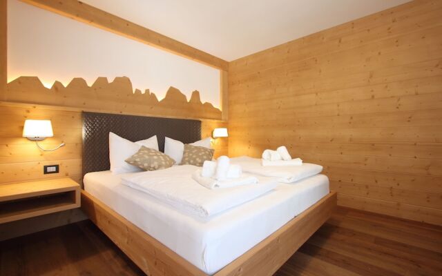 Dolomites B&B Suites and Apartments