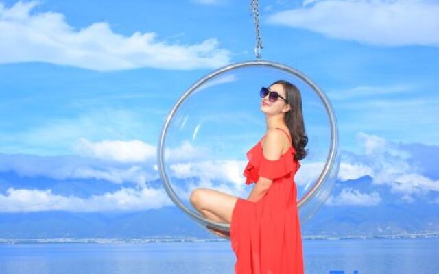 Xingyuxinyuan Lake View Holiday Hotel