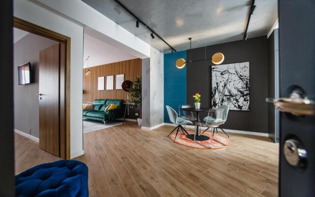 Central Designer Loft at EAS Residence