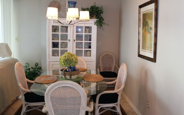 Tristan Towers by Surfside VR